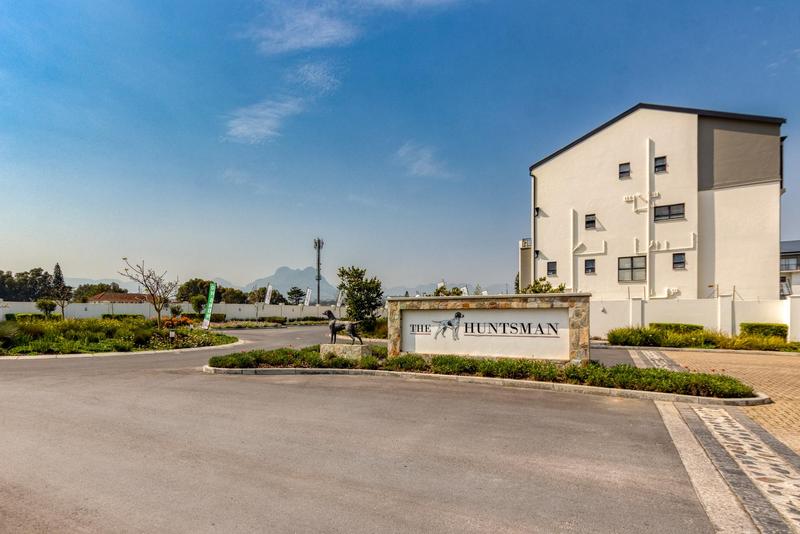 To Let 1 Bedroom Property for Rent in The Huntsman Western Cape